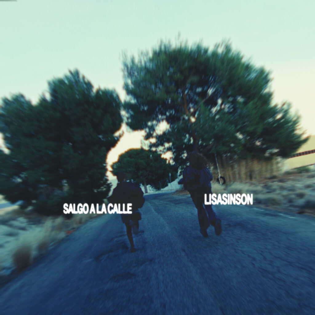 Imagen destacada de noticia: LISASINSON "Salgo A La Calle" Single Digital